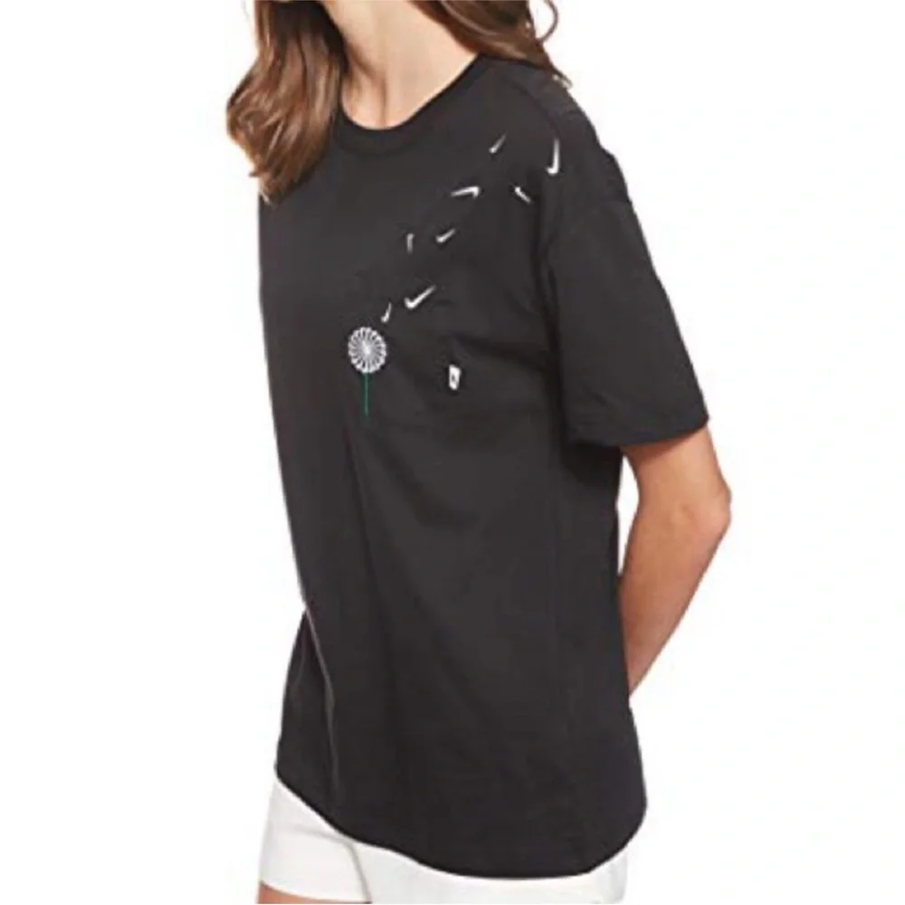 Nike - Dandelion Embroidered Tee